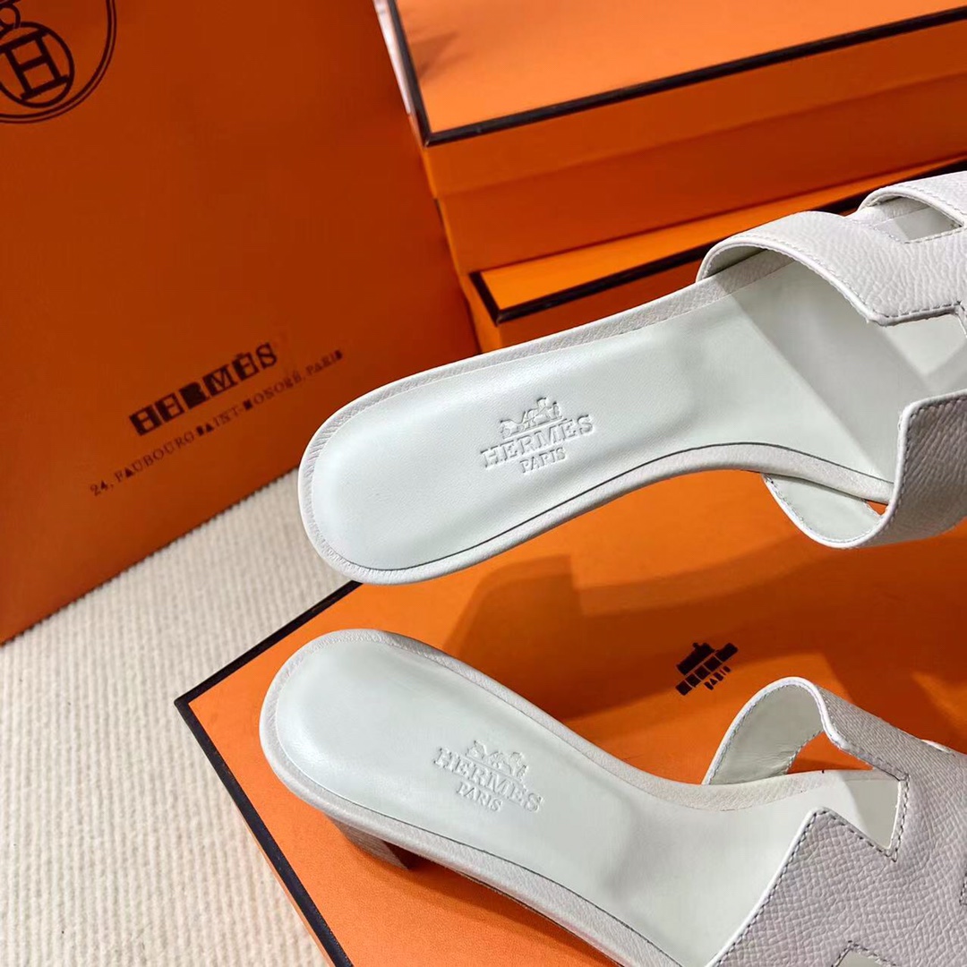 에르메스 올수공 오아시스 슬리퍼 샌들 앱송 35